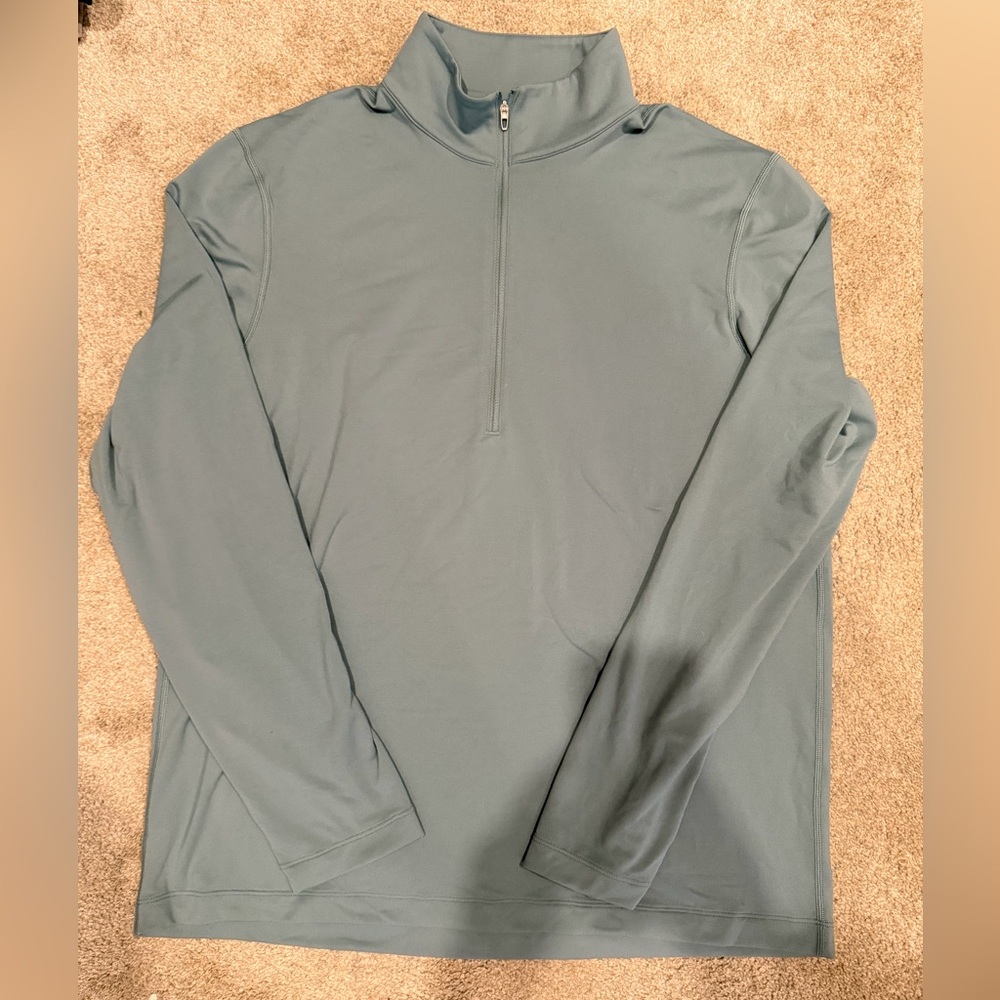 Men’s Medium Lululemon pullover